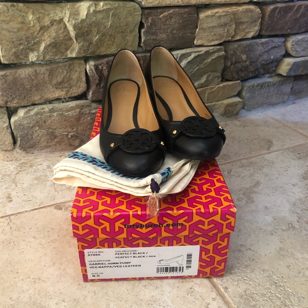 Tory Burch size 8 Gabriel Pump